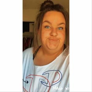 Meet your Posher, Beth